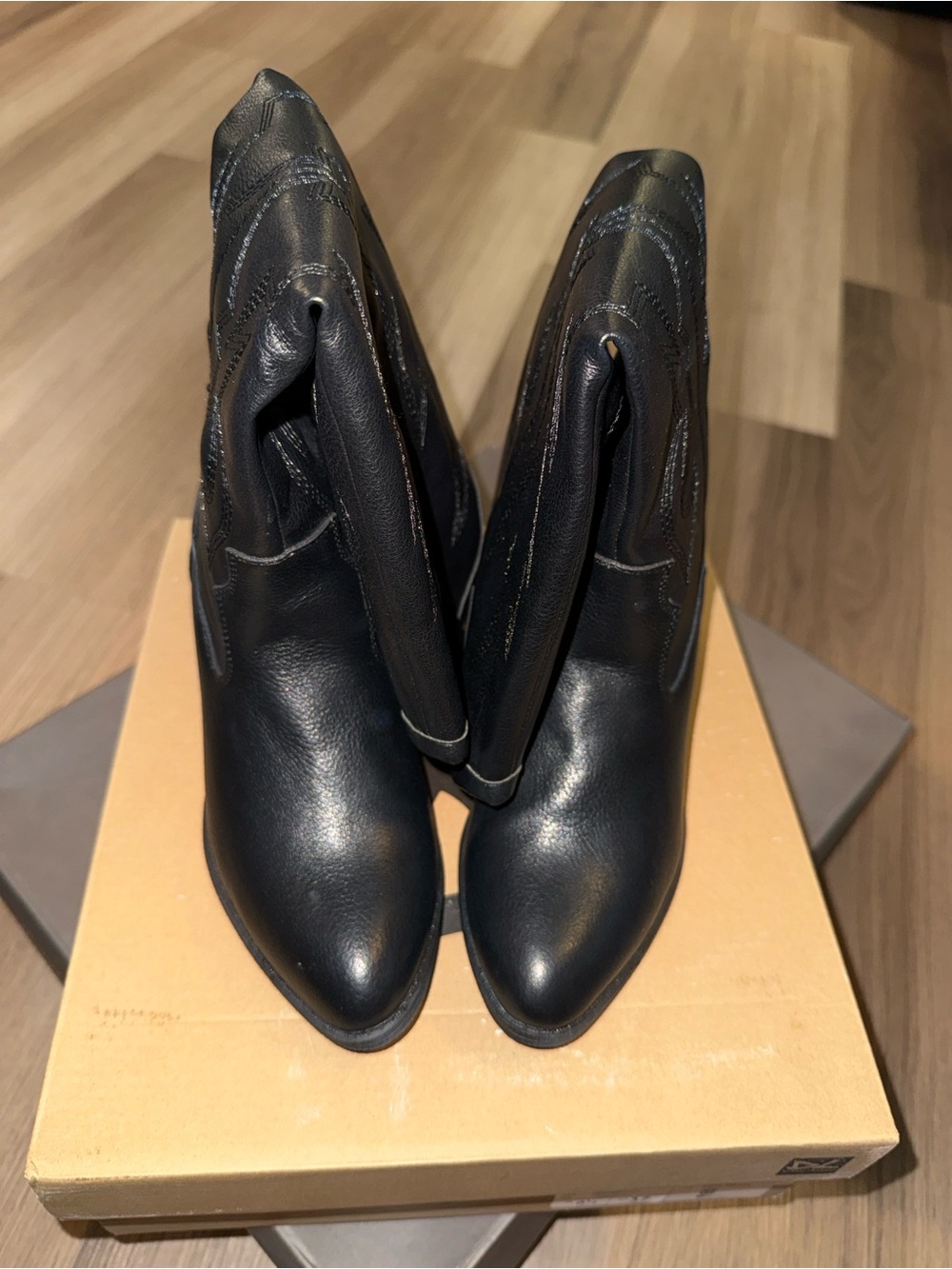 Dirty Laundry Black Upwind Boot